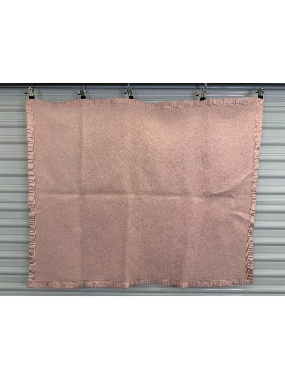Vintage Baby Nursery Blanket Pink Satin Trim 35 x 43